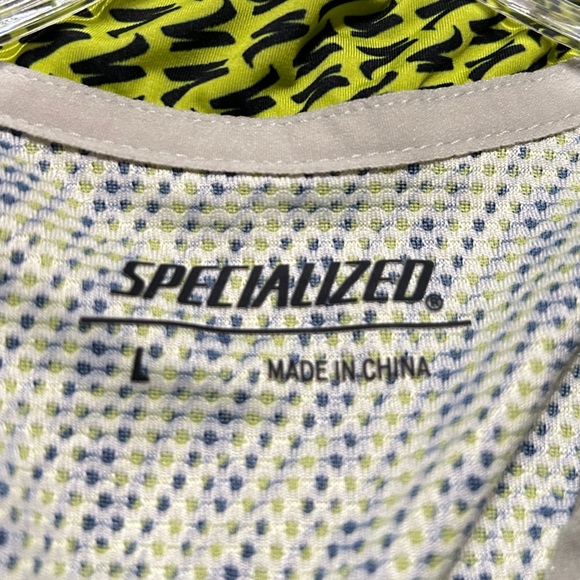 Specialized Yellow and Black Men's Cycling Shirt - Picture 7 of 10